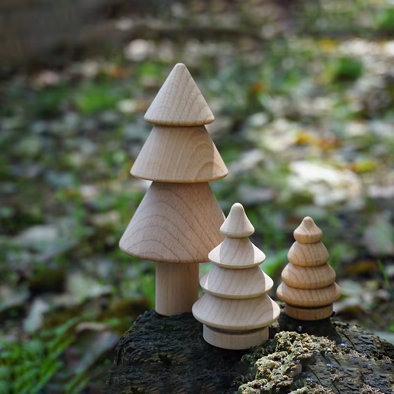 Eco-friendly DIY Christmas Tree Painted Toys – 7cm Lotus Wood, Graffiti Decor, Wooden Pieces